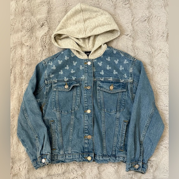 Zara kids Mickey Mouse Disney denim Jean jacket with hood size
